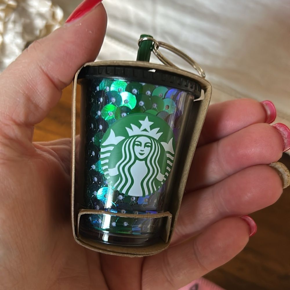 Starbucks Europe 2022 Mini Sequined Tumbler Cold Cup Key Chain Ornament NEW